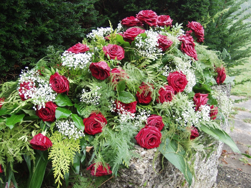 funeraire-ILONSE-min_roses-61203